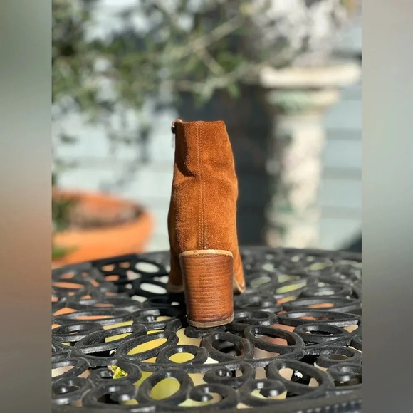 House of Harlow — Arabella Suede Ankle Boots - Picture 5 of 6